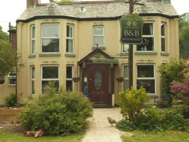 Twin Oaks Guest House Cadnam Exteriör bild