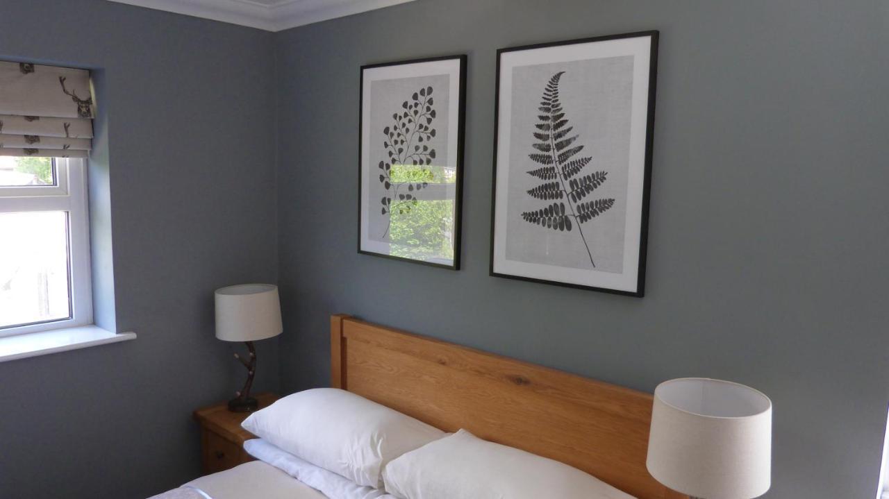 Twin Oaks Guest House Cadnam Exteriör bild