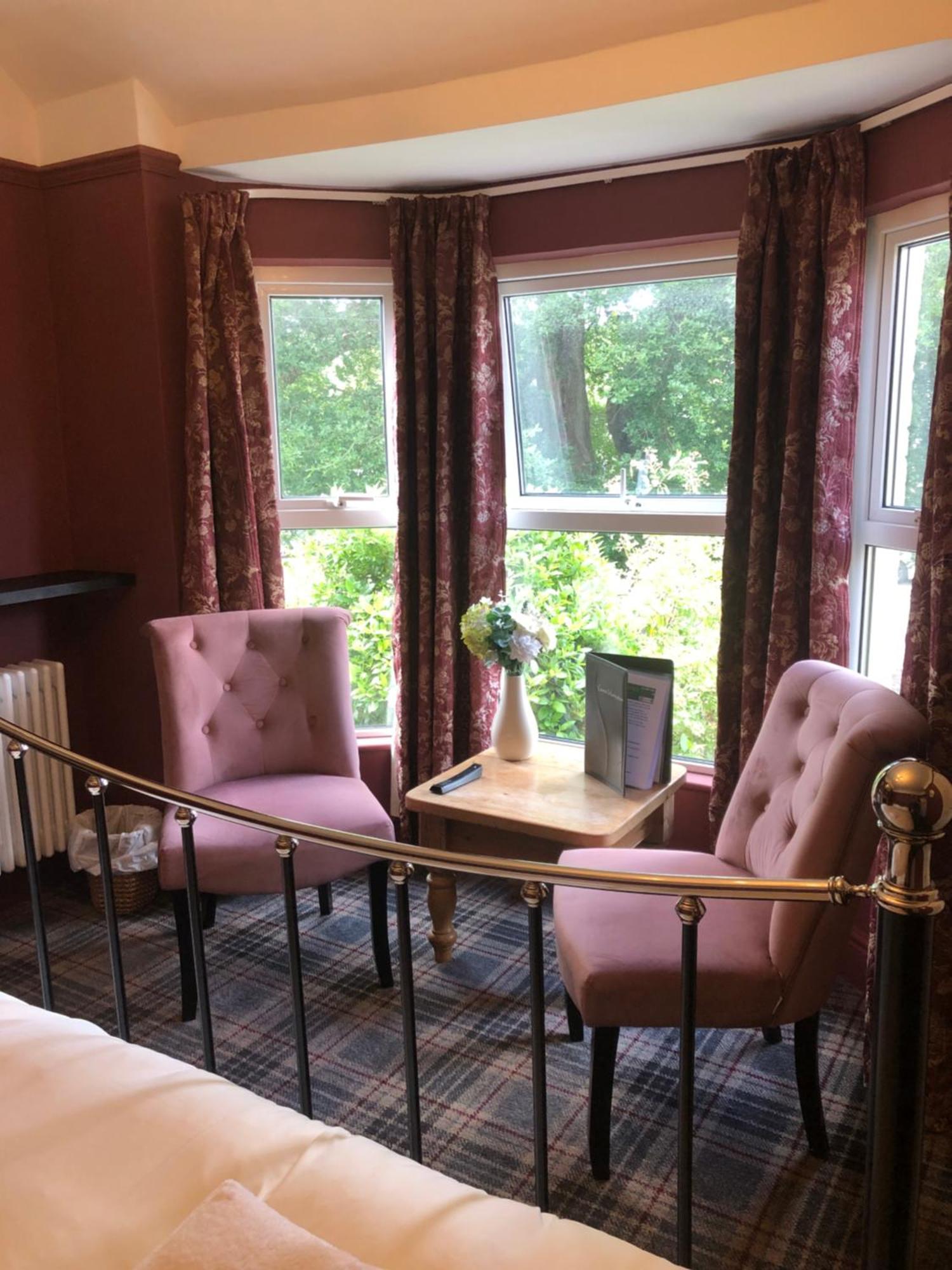 Twin Oaks Guest House Cadnam Exteriör bild