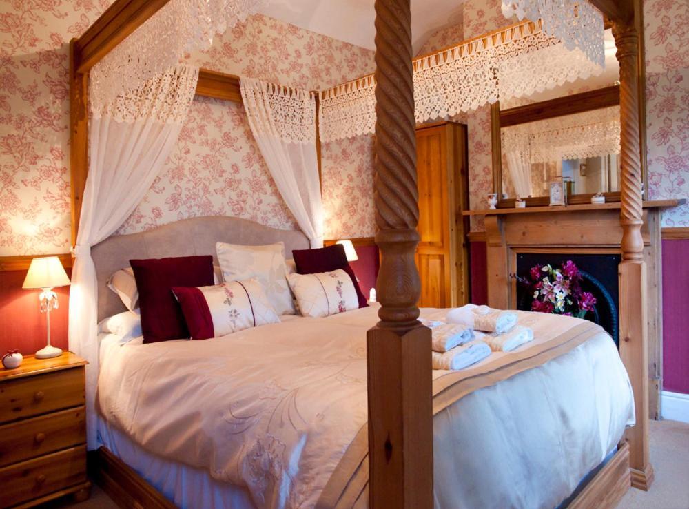 Twin Oaks Guest House Cadnam Exteriör bild